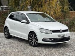 White Used 2015 VW Polo SE Hatchback | £4,295 (Good price)