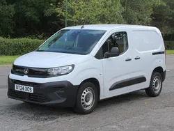White Used 2024 Vauxhall Combo S MPV | £12,950 (Fair price)