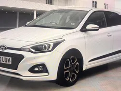 White Used 2020 Hyundai i20 Premium Hatchback | £7,650 (Good price)