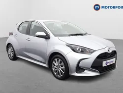 Silver Used 2023 Toyota Yaris Hybrid Hatchback | £16,499 (Good price)
