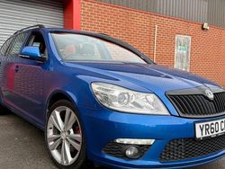 Blue Used 2010 Skoda Octavia vRS Estate | £2,995 (Fair price)