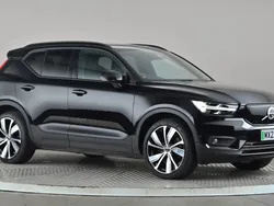Black Used 2022 Volvo XC40 Pro SUV | £25,998 (Fair price)