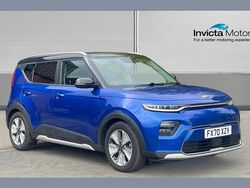 Blue Used 2021 Kia Soul EV First Edition SUV | £12,495 (Fair price)