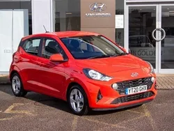 Red Used 2020 Hyundai i10 SE Hatchback | £11,485 (Fair price)
