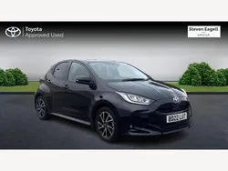 Black Used 2022 Toyota Yaris Hybrid Design Hatchback | £17,742 (Fair price)