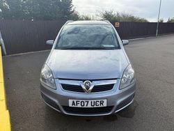 Silver Used 2007 Vauxhall Zafira MPV | £2,795 (Fair price)