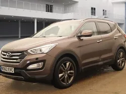 Orange Used 2012 Hyundai Santa Fe Premium SE SUV | £6,495 (A bit pricey)
