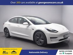 White Used 2020 Tesla Model 3 Standard Range Sedan | £15,200 (Fair price)