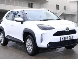 Used 2024 Toyota Yaris Hybrid SUV | £24,500 (Fair price)