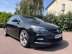 Black Used 2015 Vauxhall Astra Edition Hatchback | £4,395 (Fair price)
