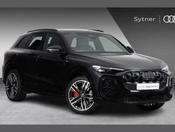 Black Used 2025 Audi Q5 Advanced SUV | £52,750