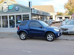 Blue Used 2001 Toyota RAV4 Estate | £5,795 (A bit pricey)