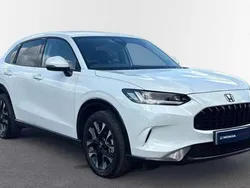 Premium platinum white Used 2025 Honda ZR-V Advance SUV | £35,990