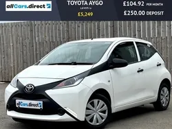 White Used 2016 Toyota Aygo Hatchback | £4,999 (Good price)
