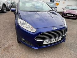 Blue Used 2014 Ford Fiesta Zetec Hatchback | £5,295 (Fair price)