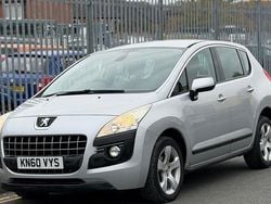 Silver Used 2011 Peugeot 3008 Sport Hatchback | £1,195 (Super price)