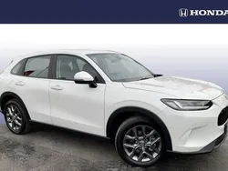 Platinum white Used 2024 Honda ZR-V Elegance SUV | £28,290 (Expensive)