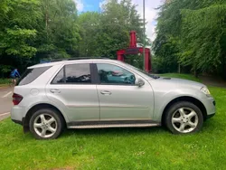 Silver Used 2006 Mercedes ML320 Sport SUV | £1,499 (Super price)