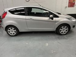 Silver Used 2016 Ford Fiesta Style Hatchback | £5,499 (Good price)