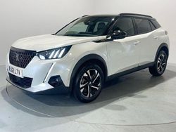 White Used 2021 Peugeot 2008 GT SUV | £12,999 (Fair price)