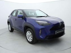 Blue Used 2022 Toyota Yaris Hybrid SUV | £18,499 (Fair price)