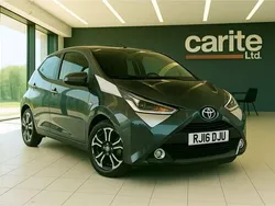 Grey Used 2016 Toyota Aygo X-clusiv Hatchback | £5,695 (Fair price)