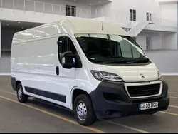 White Used 2020 Peugeot Boxer S Van | £13,984 (Fair price)