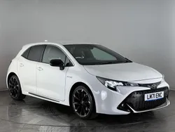 White Used 2021 Toyota Corolla Sport Hatchback | £16,650 (Good price)