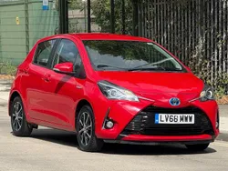 Red Used 2018 Toyota Yaris Hybrid Hatchback | £9,500 (Good price)