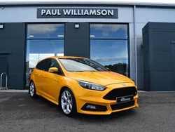 Yellow Used 2018 Ford Focus ST Hatchback | £16,995 (Expensive)