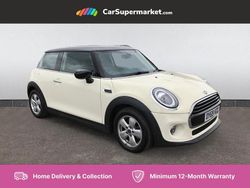 White Used 2019 Mini Cooper Classic Hatchback | £10,597 (Fair price)