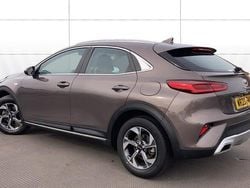 Brown Used 2020 Kia XCeed 2 SUV | £11,144 (Fair price)