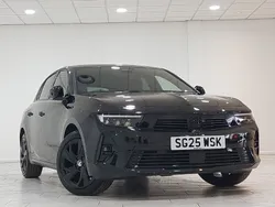 Two coat metallic carbon black New 2025 Vauxhall Astra Hatchback | £23,998 (Good price)