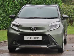 Green/black Used 2022 Toyota Aygo Hatchback | £11,900 (Fair price)
