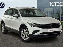 White Used 2022 VW Tiguan Life SUV | £19,341 (Fair price)