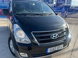 Black Used 2017 Hyundai I800 SE MPV | £10,995 (Good price)
