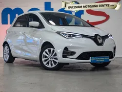 White Used 2020 Renault Rapid Iconic Hatchback | £9,999 (Fair price)