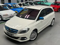 White Used 2016 Mercedes B250e Electric Art MPV | £7,911 (Fair price)