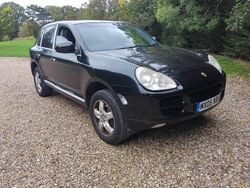 Black Used 2005 Porsche Cayenne SUV | £2,950 (Fair price)