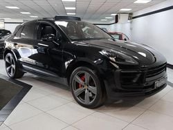 Black Used 2022 Porsche Macan SUV | £49,449 (Super price)