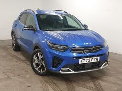 Blue Used 2022 Kia Stonic 4 SUV | £14,998 (Fair price)