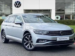 Silver Used 2020 VW Passat SE Estate | £20,395 (Fair price)