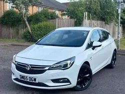 White Used 2015 Vauxhall Astra SRi Hatchback | £2,995 (Good price)