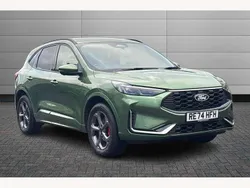 Bursting green Used 2024 Ford Kuga ST-Line SUV | £26,650 (Fair price)