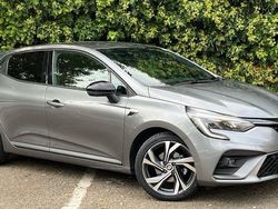 Metallic shadow grey Used 2022 Renault Clio V R.S. Hatchback | £14,901 (Fair price)