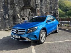 Blue Used 2015 Mercedes GLA200 SUV | £11,290 (Good price)