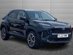 Eclipse black Used 2022 Toyota Yaris Cross SUV | £21,395 (Fair price)