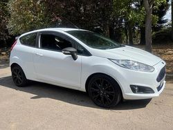 White Used 2014 Ford Fiesta Zetec Hatchback | £3,290 (Fair price)