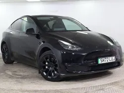 Black Used 2022 Tesla Model Y Long Range SUV | £25,375 (Fair price)
