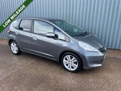 Grey Used 2014 Honda Jazz ES Hatchback | £5,980 (Good price)